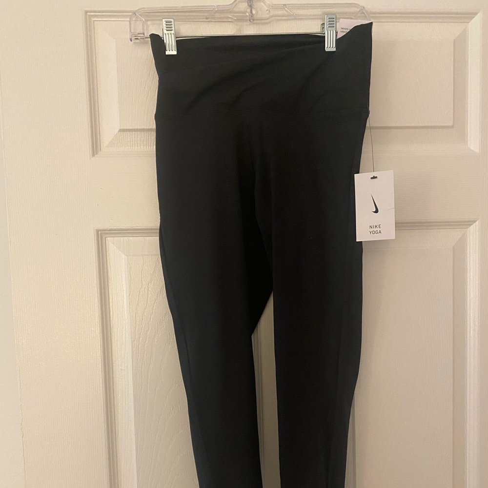 Nike yoga pants